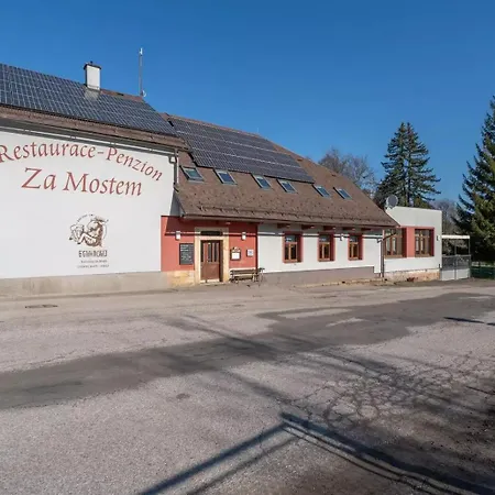 Za Mostem * Mostek